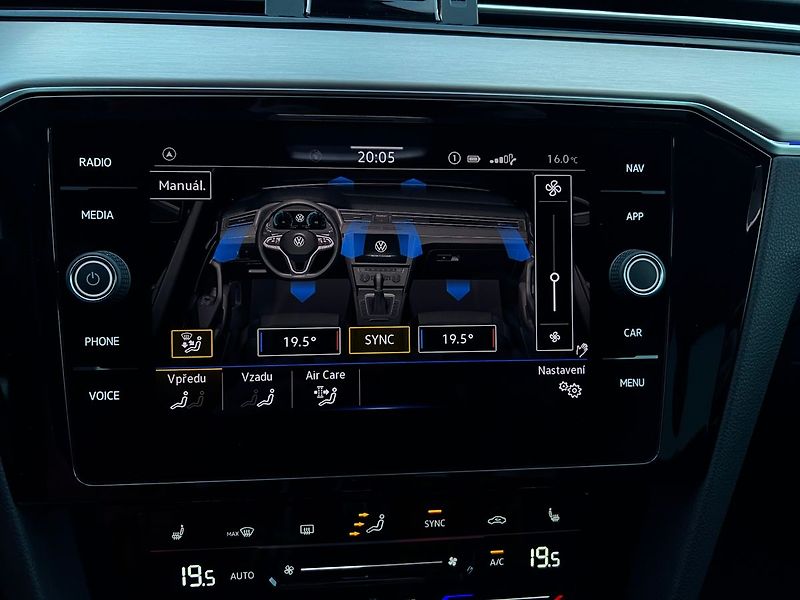 Volkswagen Passat (2020) 2.0 TDI-DSG-ELEGANCE - fotka 41 z 49