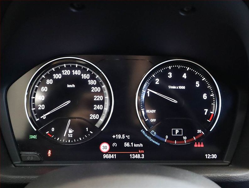 BMW X1 (2018) sDrive18i, Automat, Navi - fotka 11 z 21