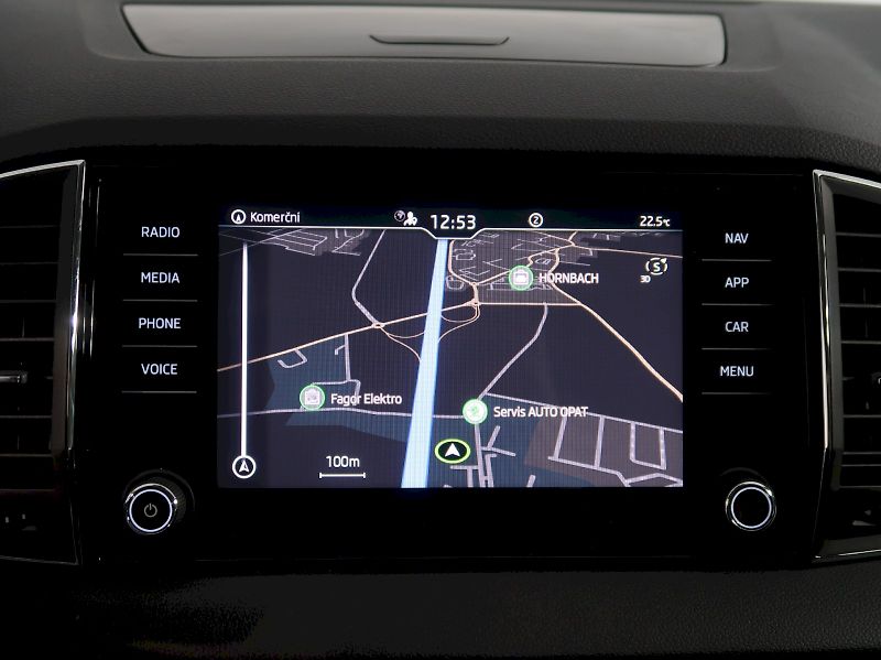 Škoda Karoq (2022) STYLE 2.0TDI 85KW TAŽNÝ - fotka 24 z 40