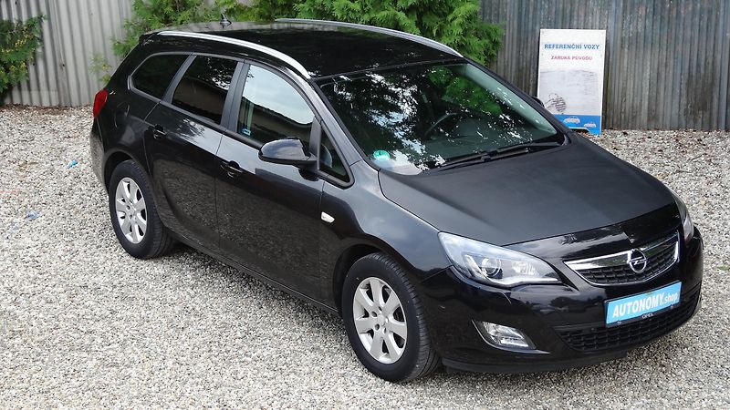 Opel Astra Kombi 2.0CDTi Taž.zařízení - fotka 2 z 10