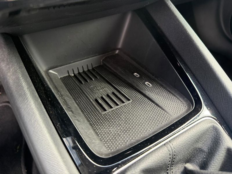 Škoda Octavia Selection 1.5 TSI 110kW - fotka 17 z 24
