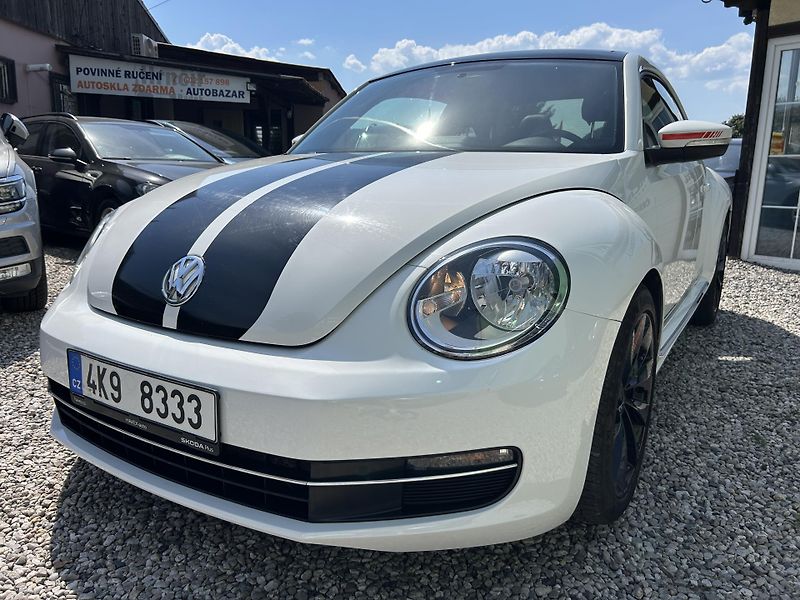 Volkswagen Beetle (2014) 2.0Tdi 103KW DSG 131tis km - fotka 2 z 35