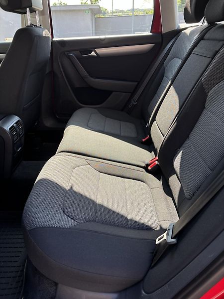 Volkswagen Passat (2013) VW PASSAT B7 HIGHLINE, 130KW - fotka 15 z 23