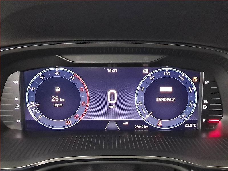 Škoda Octavia (2023) 2.0 TDI - fotka 11 z 16