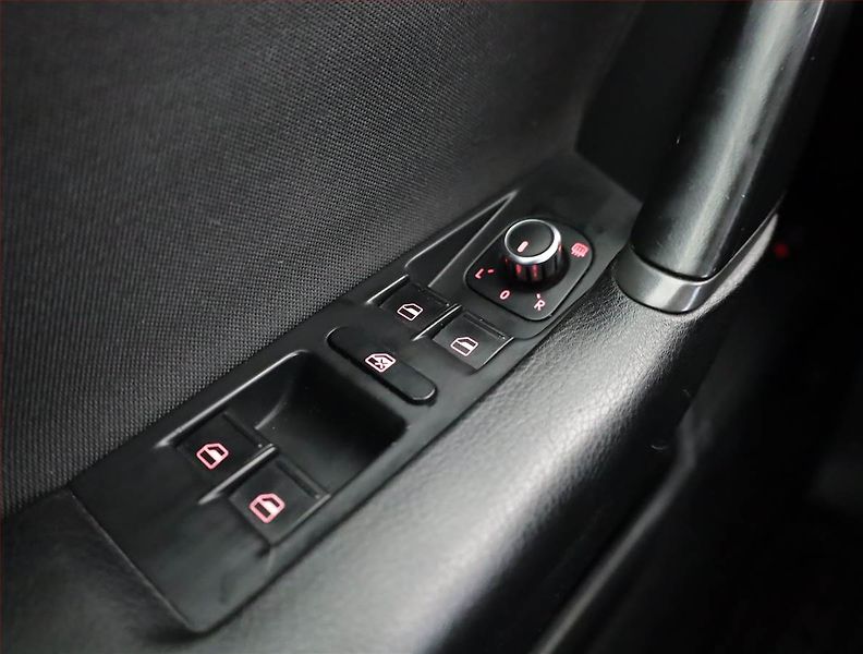 Volkswagen Passat (2013) Alltrack 2.0 TDI, 4X4 - fotka 14 z 18