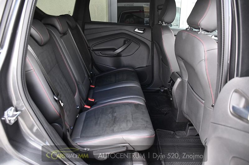 Ford Kuga 1.5TDCi ST-Line  - fotka 19 z 51