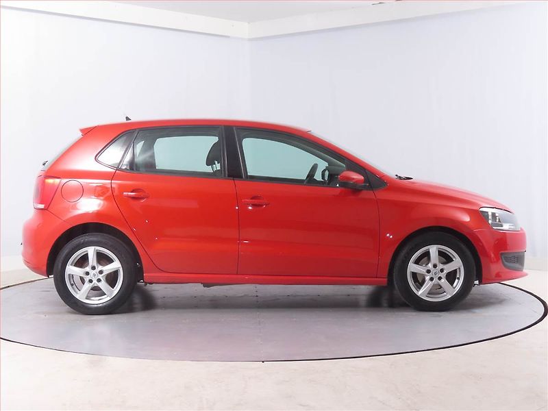 Volkswagen Polo (2010) 1.2 12V, Tempomat - fotka 6 z 14