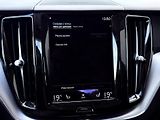 Volvo XC60 B4 AWD (nafta) // REZERVACE - náhled 42