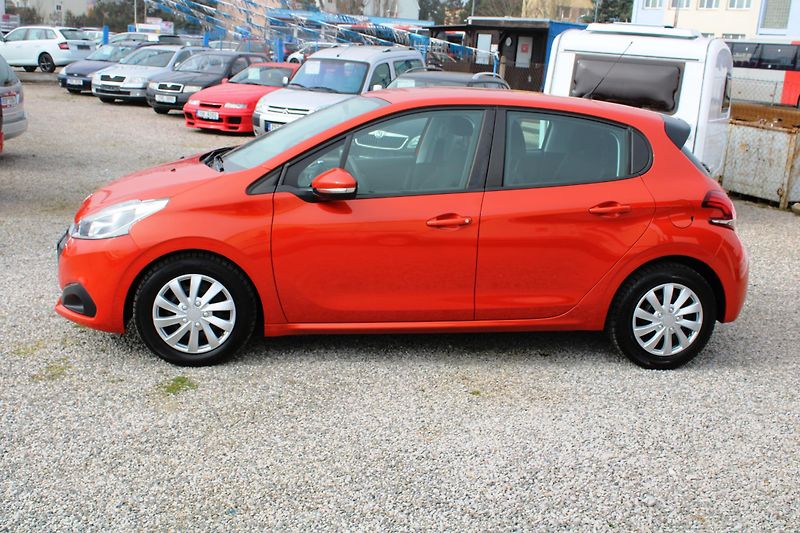 Peugeot 208 (2016) 1,6HDI KLIMA EL.OKNA ESP PC - fotka 4 z 15