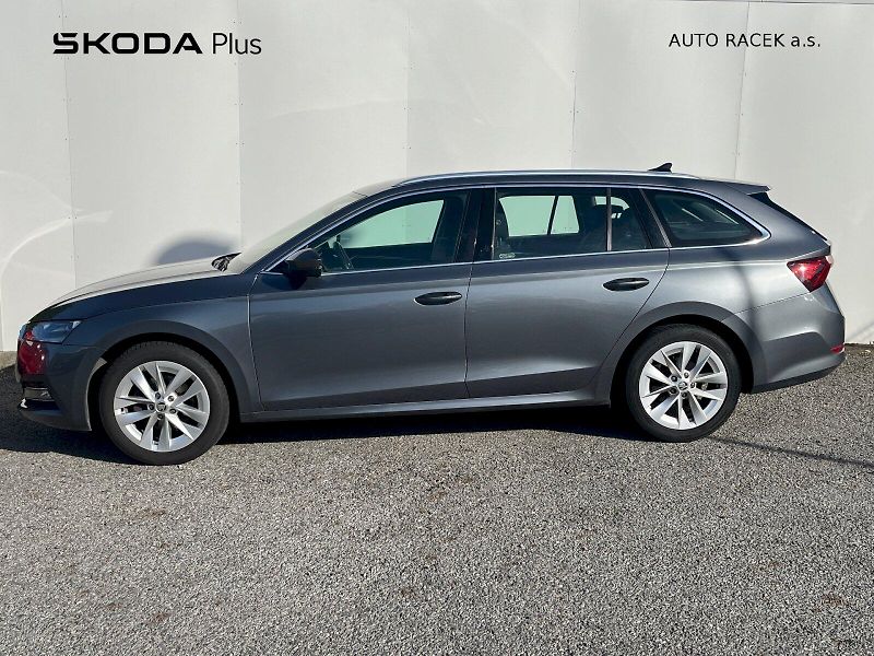 Škoda Octavia (2022) 1.5 TSI 110kW Style Combi - fotka 3 z 24