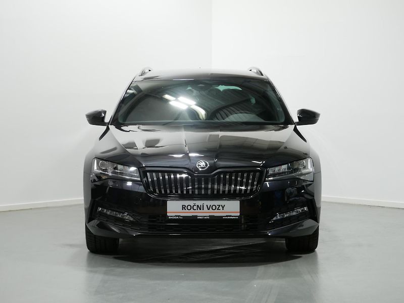 Škoda Superb - fotka 4 z 24