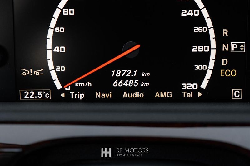 Mercedes-Benz Třídy S (2013) AMG S 63 5.5 V8 Biturbo - fotka 47 z 56