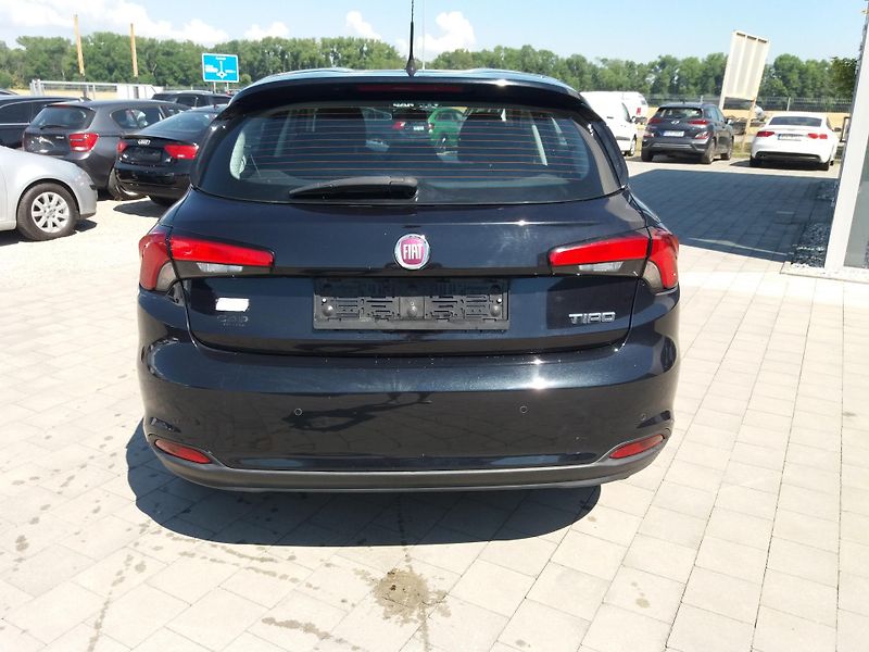 Fiat Tipo 1.3JTD,70kW,SERVI.KNÍŽKA,KLIMA - fotka 5 z 21