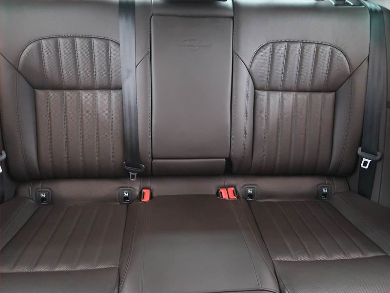 Škoda Superb (2016) Laurin&Klement 2.0 TDI, 4X4 - fotka 10 z 13