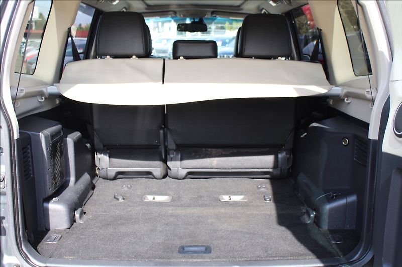 Mitsubishi Pajero 3,2 DI-D  ČR,AUTOMAT,4x4,7MÍST - fotka 31 z 38