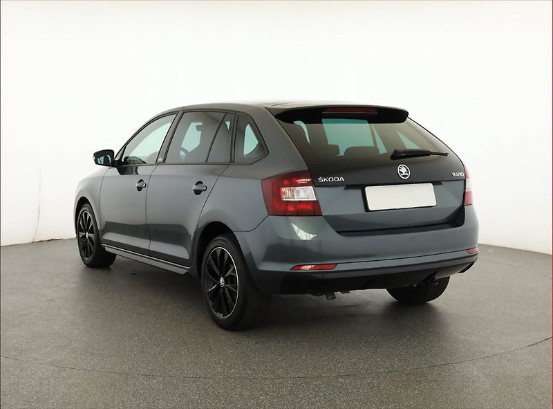 Škoda Rapid (2017) Spaceback 1.2 TSI, Serv.kniha - fotka 4 z 19