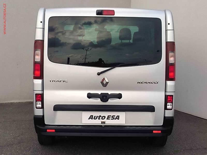 Renault Trafic (2017) 1.6dCi 145 ENERGY, 2.maj,ČR - fotka 5 z 21
