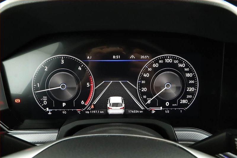 Volkswagen Touareg (2020) V8 TDI - fotka 8 z 18