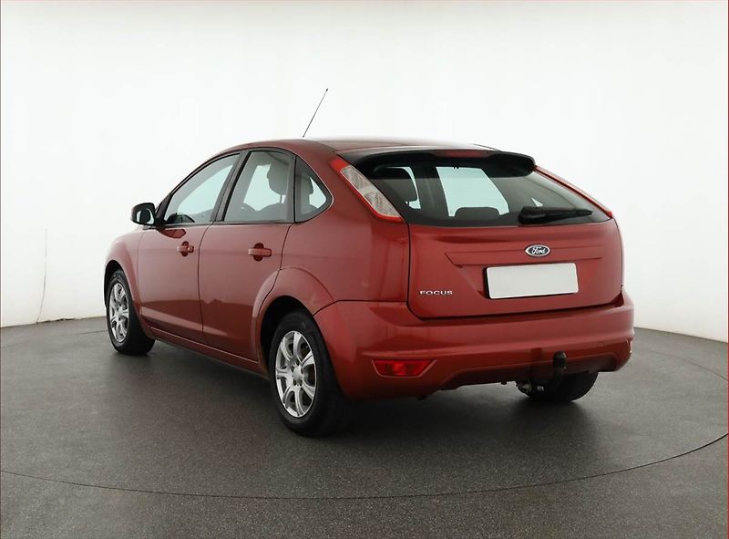 Ford Focus (2008) 1.6 16V, Serv.kniha, nová STK - fotka 4 z 11