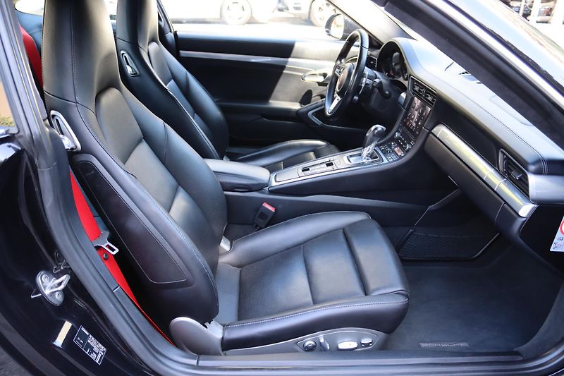 Porsche 911 991.2 CARRERA S 3.0 PDK 309kW  - fotka 45 z 50