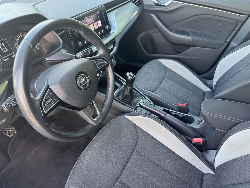 Škoda Scala (2020) 1.6TDI 85kW STYLE+ LED ČR - fotka 10 z 21