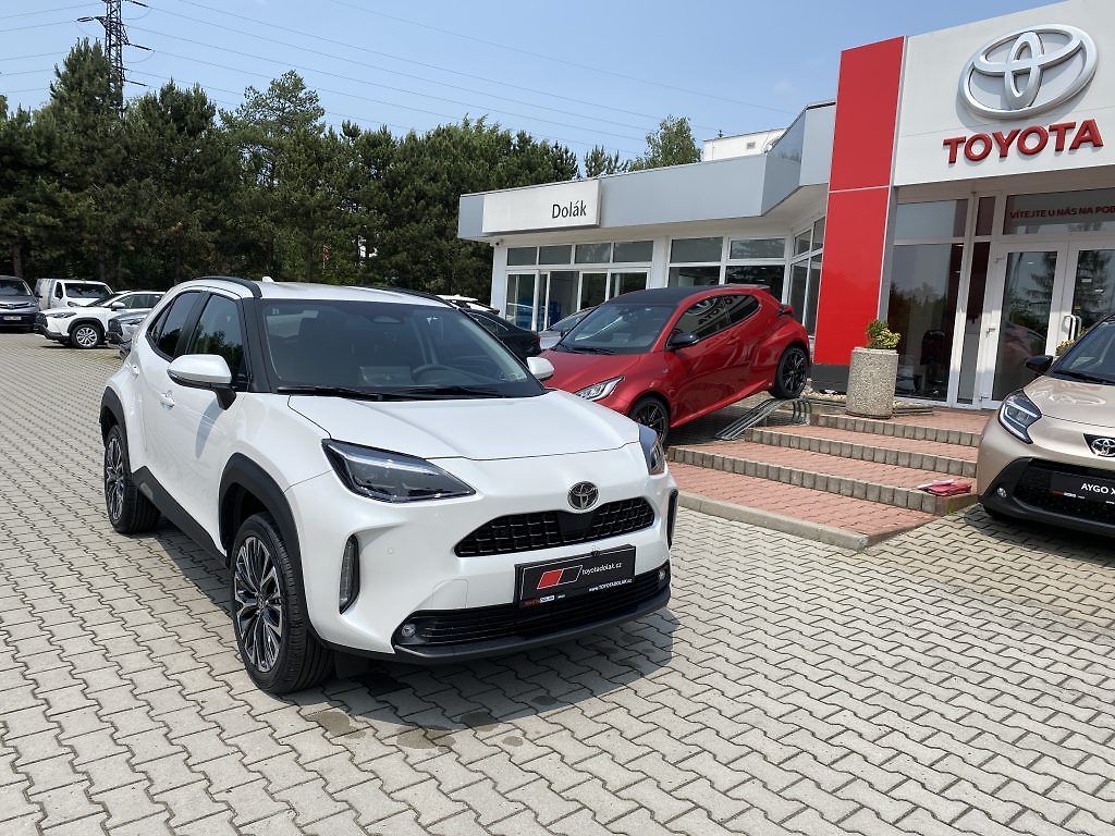 Toyota Yaris Cross 1.5 Hybrid 130 k 2x4 Executive