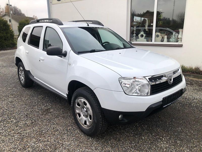 Dacia Duster (2010) 1.6 16 V Top Stav Klima - fotka 1 z 25
