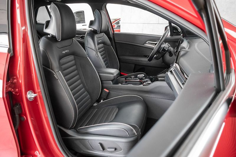 Kia Sportage 1.6T-GDi HEV 4x4*GT*ZÁRUKA*ČR - fotka 12 z 51
