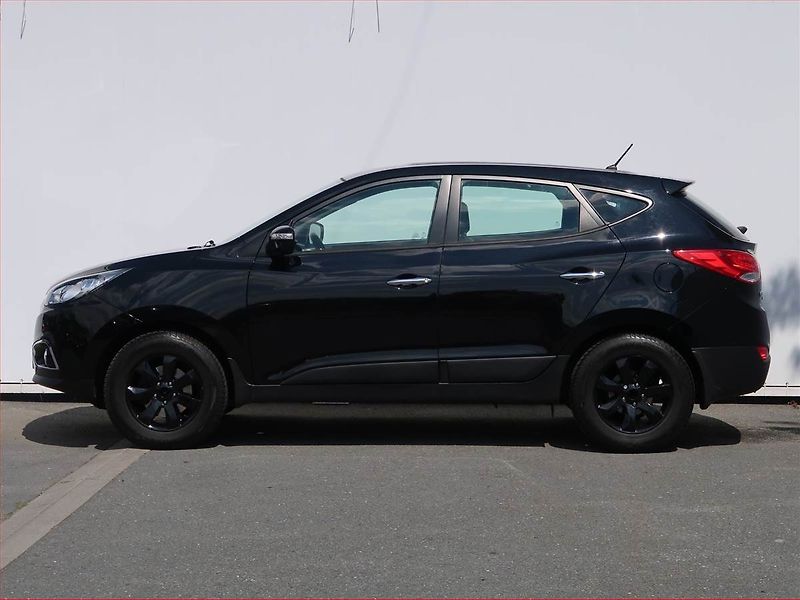 Hyundai ix35 (2012) 1.6 GDI, Serv.kniha, Kůže - fotka 3 z 17