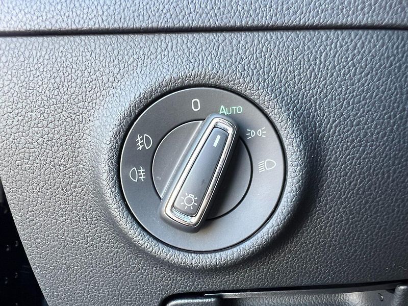 Škoda Superb (2023) Style 2.0TDI 110KW DSG! Tažné! - fotka 29 z 45