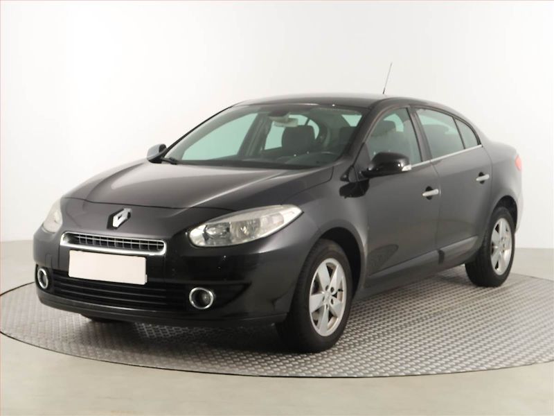 Renault Fluence (2012) 1.6 16V, po STK, servisované - fotka 2 z 17