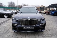 BMW X7 M50i xDrive/AT9/22/ČR/530 PS - fotografie inzerátu