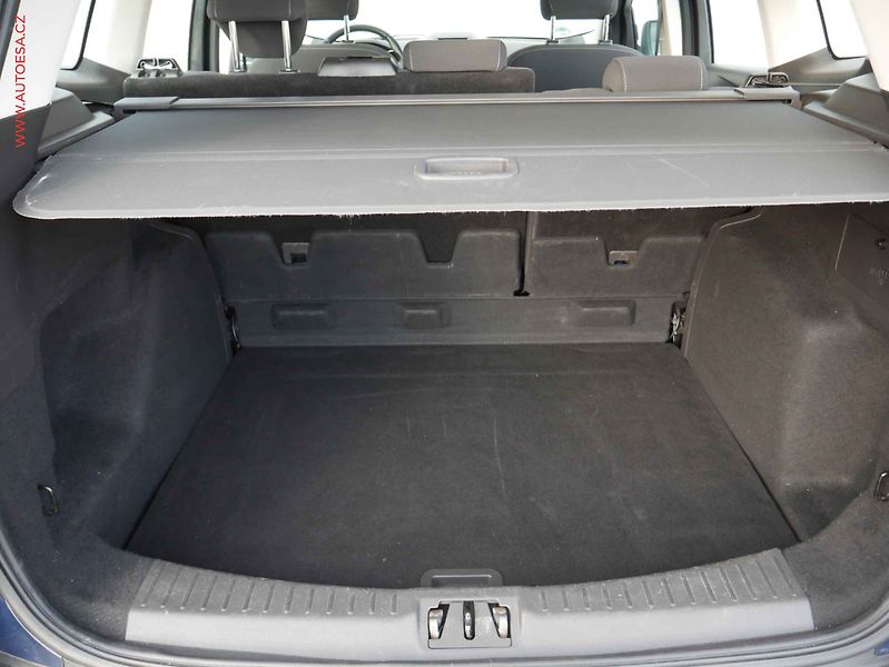 Ford Kuga (2019) 1.5 EcoBoost, Navi, TZ - fotka 7 z 19