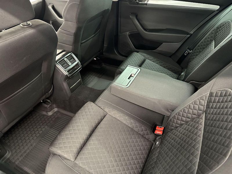 Škoda Superb (2021) Combi 2.0 TDI DSG Ambition - fotka 8 z 31