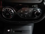 Renault Captur (2015) 1.2 TCe, AT, navi - náhled 16