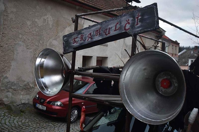 Krampusové a ďábelská vozidla