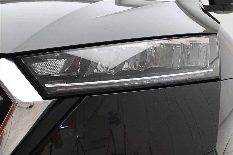 Škoda Octavia 1,0 TSI 81kW M-HEV DSG Záruka - fotka 28 z 30