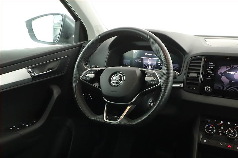 Škoda Karoq (2025) 1.5 TSI, DRIVE, AUTOMAT - fotka 8 z 17