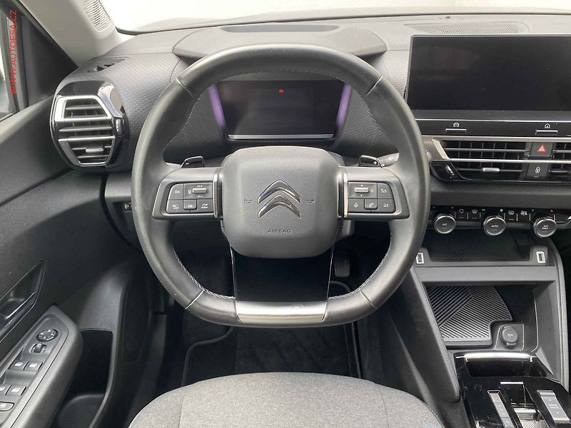 Citroën C4 (2023) 1.2PT, Shine, AT, navi - fotka 11 z 17