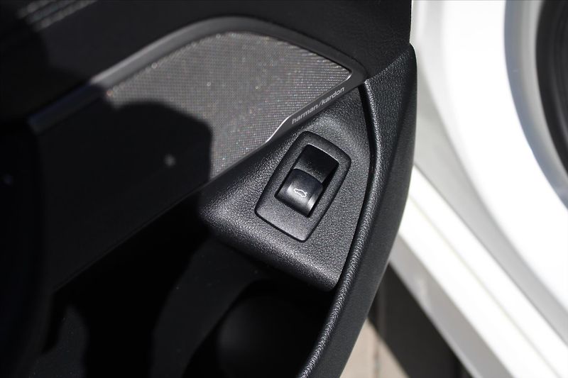 BMW Řada 6 640i xDrive GT 250kW M PAKET - fotka 33 z 36
