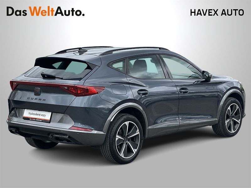 Cupra Formentor (2023) 1.5 TSI DSG - fotka 2 z 31