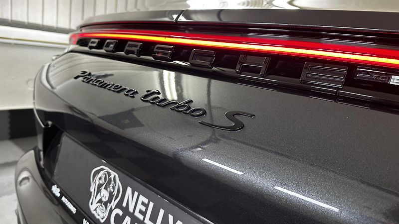 Porsche Panamera TURBO S / ZÁRUKA / TOP STAV - fotka 7 z 50