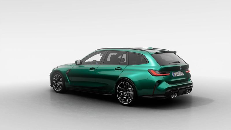 BMW M3 (2026) XDrive Comp.Nová,0km,skladem - fotka 2 z 17