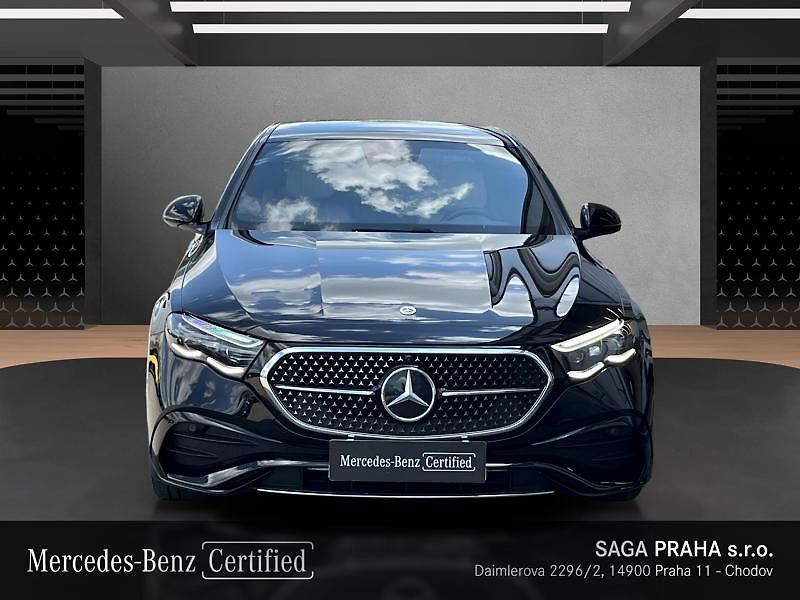 Mercedes-Benz Třídy E 450 d 4MATIC - fotka 2 z 21