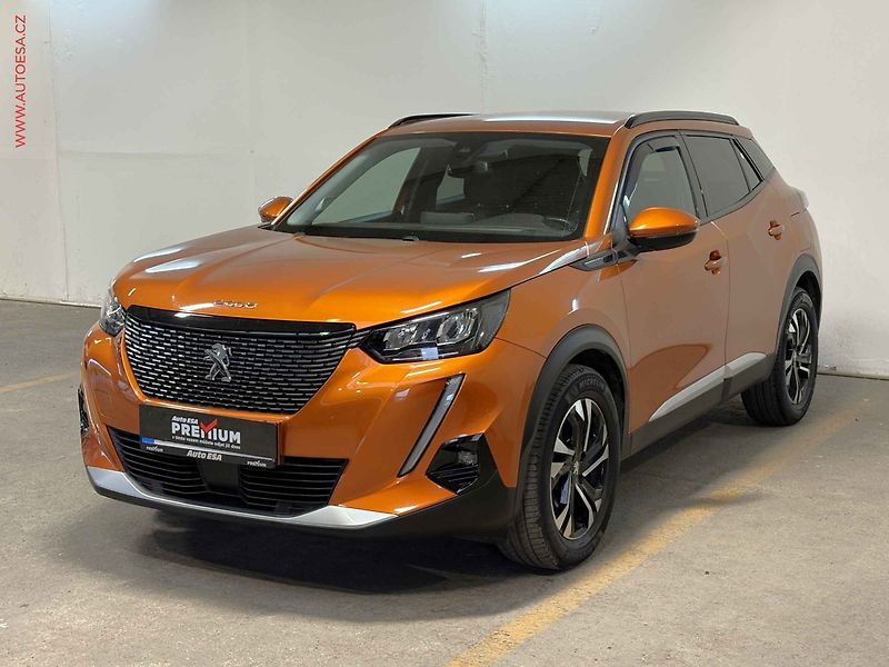 Peugeot 2008 (2021) 1.2PT, 1.maj,ČR, servis - fotka 3 z 16