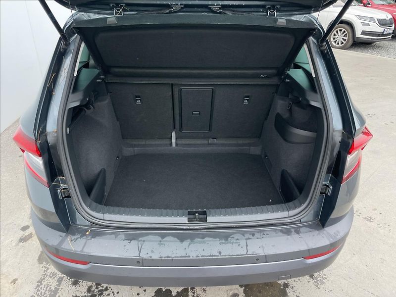 Škoda Karoq 2,0 TDI DSG Style Plus ACC+NAV - fotka 25 z 25