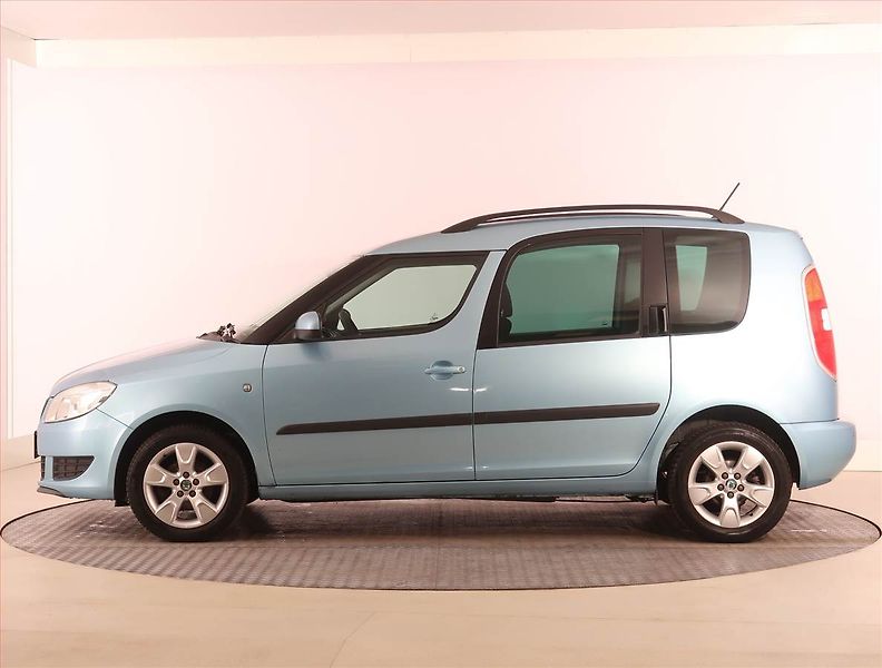 Škoda Roomster (2012) 1.2 TSI, Serv.kniha - fotka 3 z 19