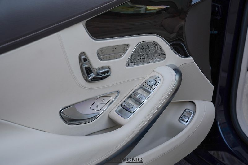 Mercedes-Benz Třídy S (2019) S 560 Coupe 4Matic Pano, Burm. - fotka 14 z 24