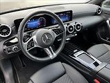 Mercedes-Benz Třídy A 180 Progressive Line - náhled 9