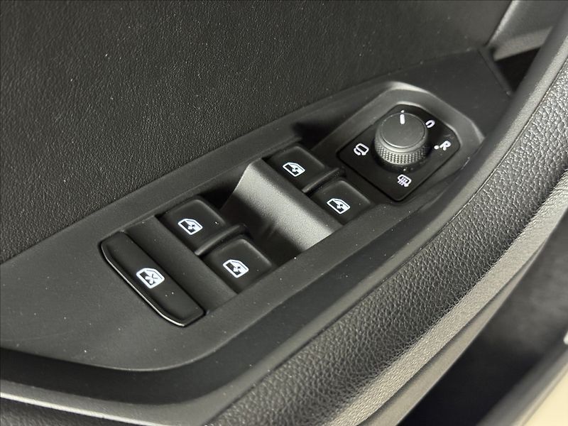Škoda Kodiaq 2,0 TDi  DSG Sportline Virtual - fotka 22 z 50